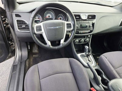2012 Chrysler 200 Touring