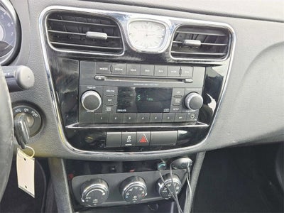 2012 Chrysler 200 Touring