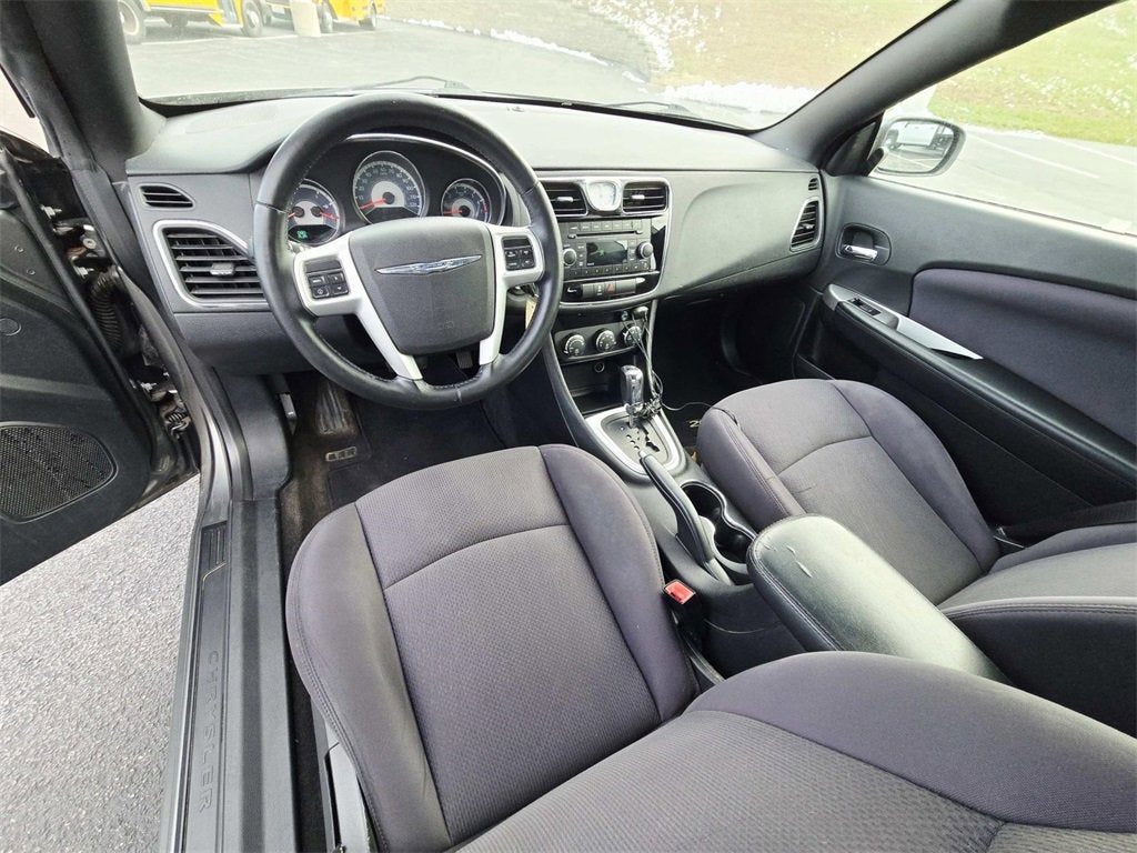 2012 Chrysler 200 Touring