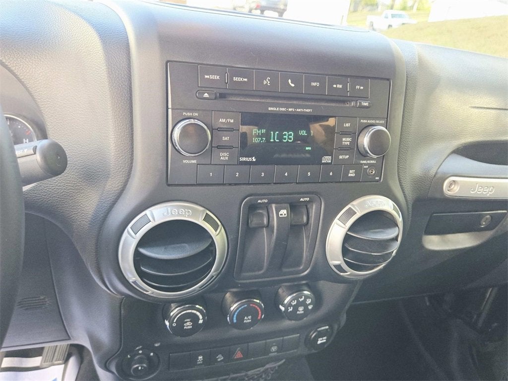 2017 Jeep Wrangler Sahara