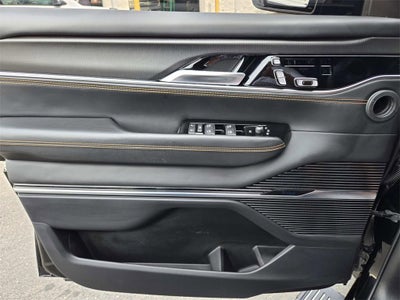 2024 Jeep Grand Wagoneer Series III Obsidian