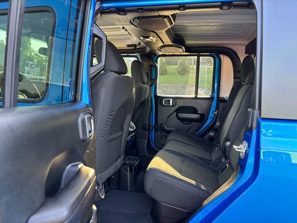 2021 Jeep Gladiator Sport S 4x4