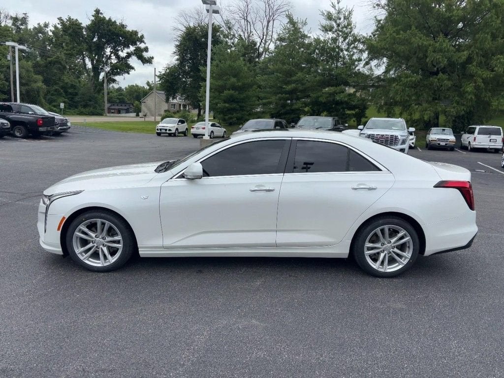 2024 Cadillac CT4 Luxury