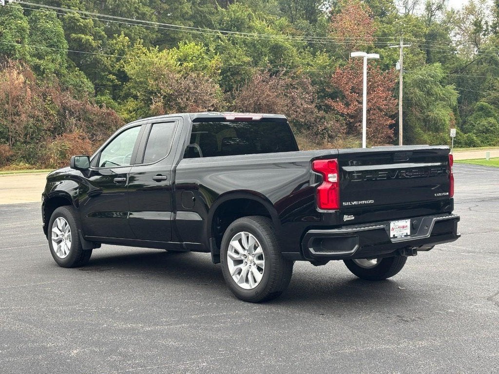 2022 Chevrolet Silverado 1500 LTD Custom