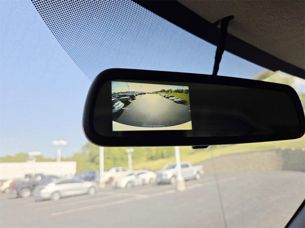 2025 GMC Savana Cutaway 3500 1WT