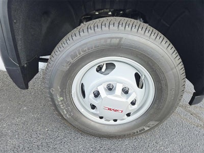 2025 GMC Sierra 3500 HD Chassis Cab Pro