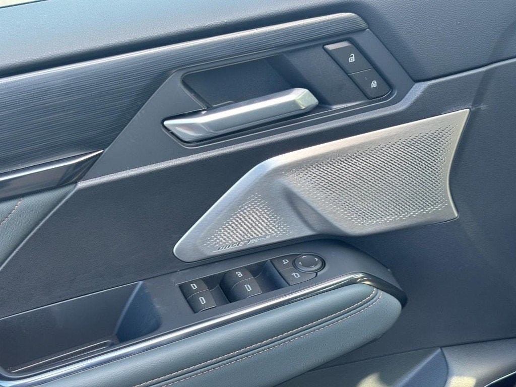2027 GMC Acadia AT4