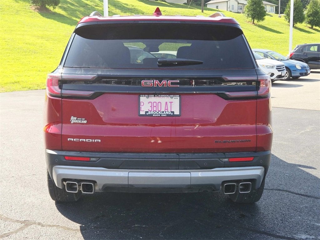2025 GMC Acadia Elevation
