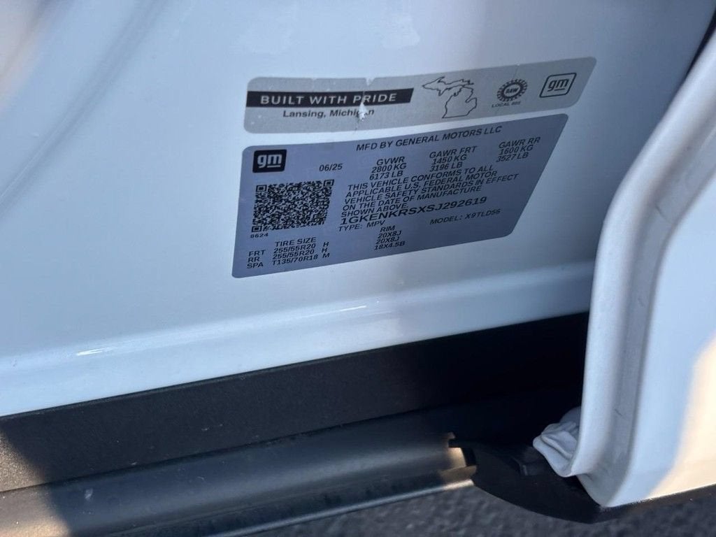 2025 GMC Acadia Elevation