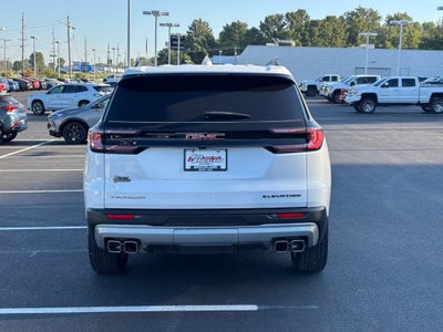 2025 GMC Acadia Elevation