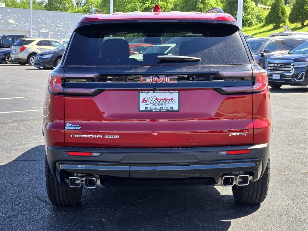 2025 GMC Acadia AT4