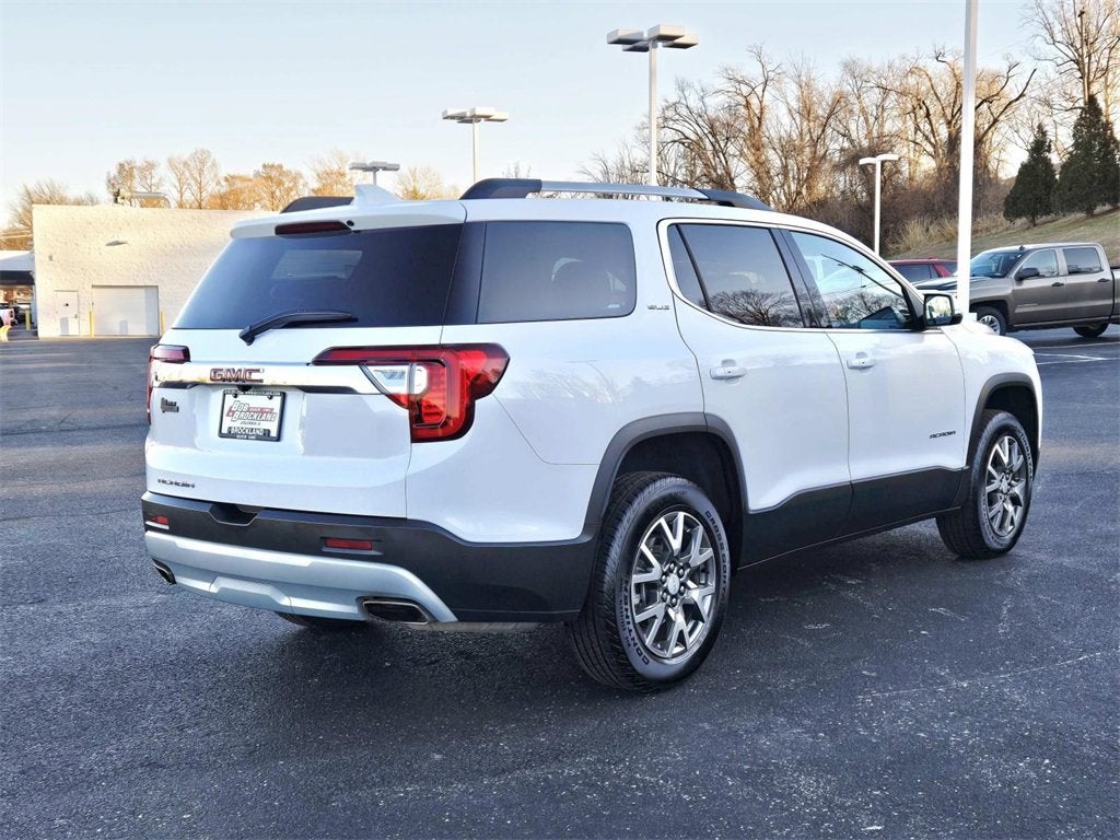 2023 GMC Acadia SLE