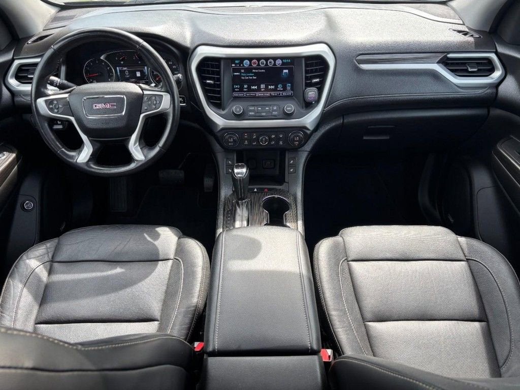 2017 GMC Acadia SLT