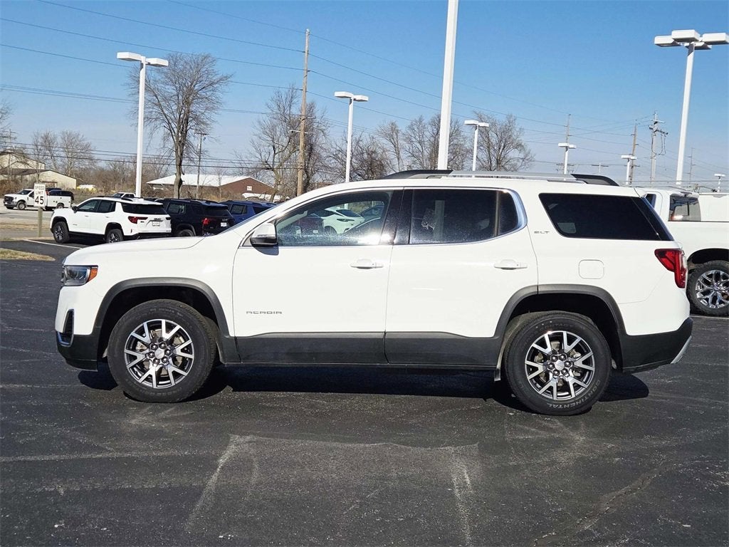 2023 GMC Acadia SLT