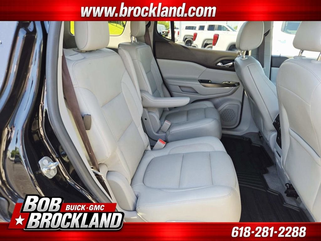 2017 GMC Acadia SLT