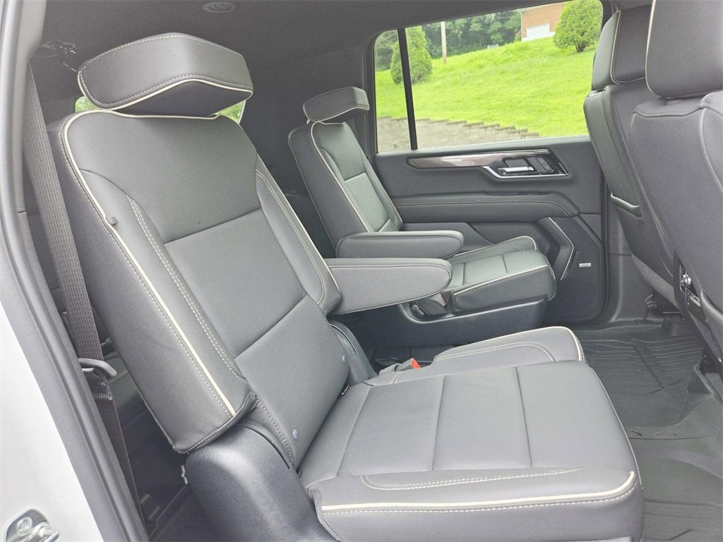 2025 GMC Yukon XL Elevation