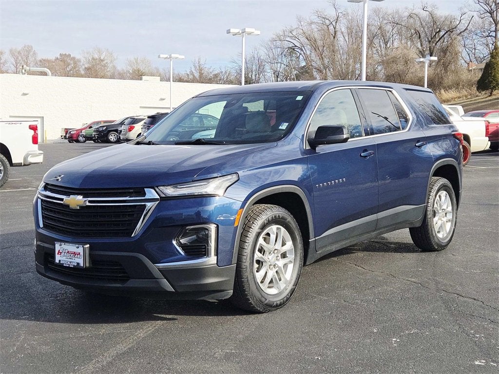 2023 Chevrolet Traverse LS