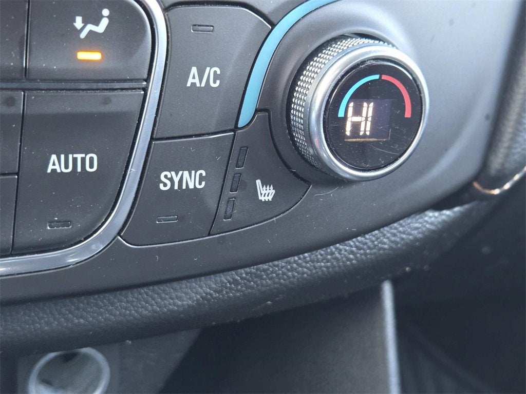 2018 Chevrolet Traverse LT Cloth