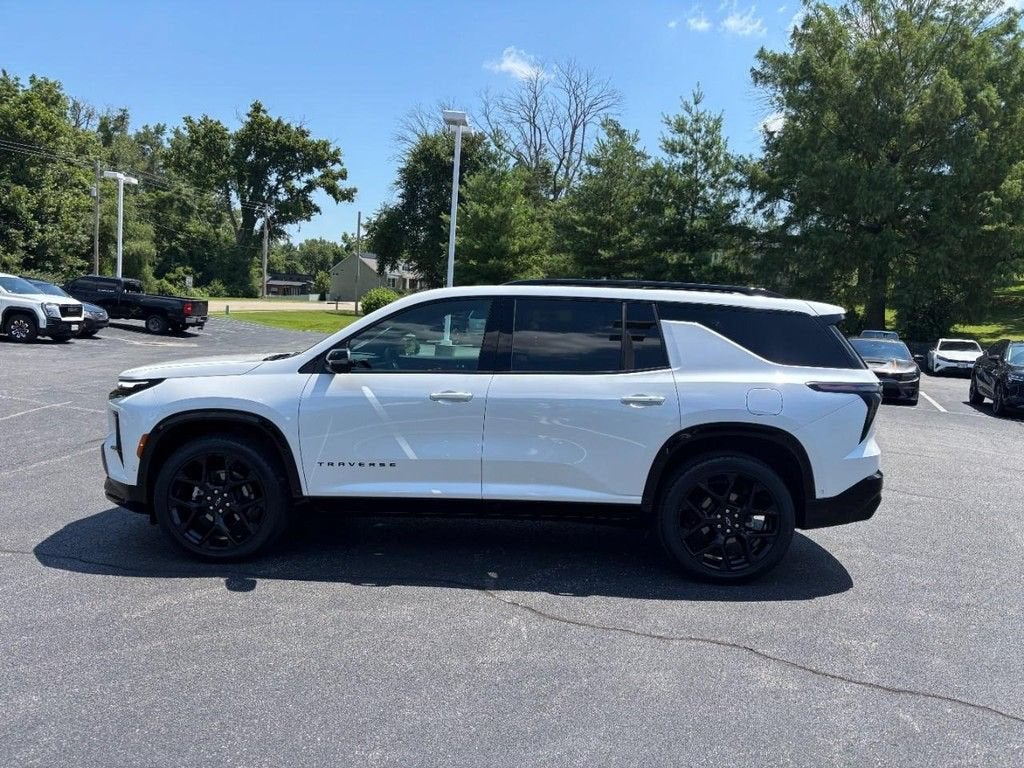 2024 Chevrolet Traverse RS
