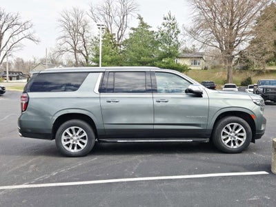 2023 Chevrolet Suburban Premier