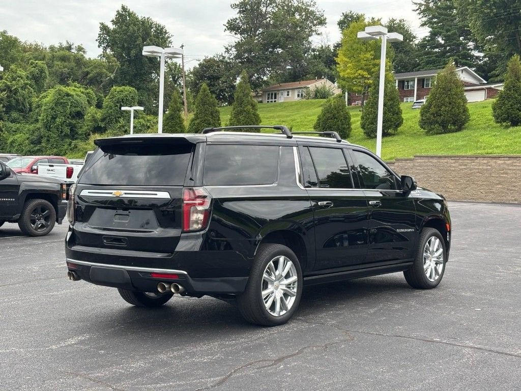 2023 Chevrolet Suburban High Country