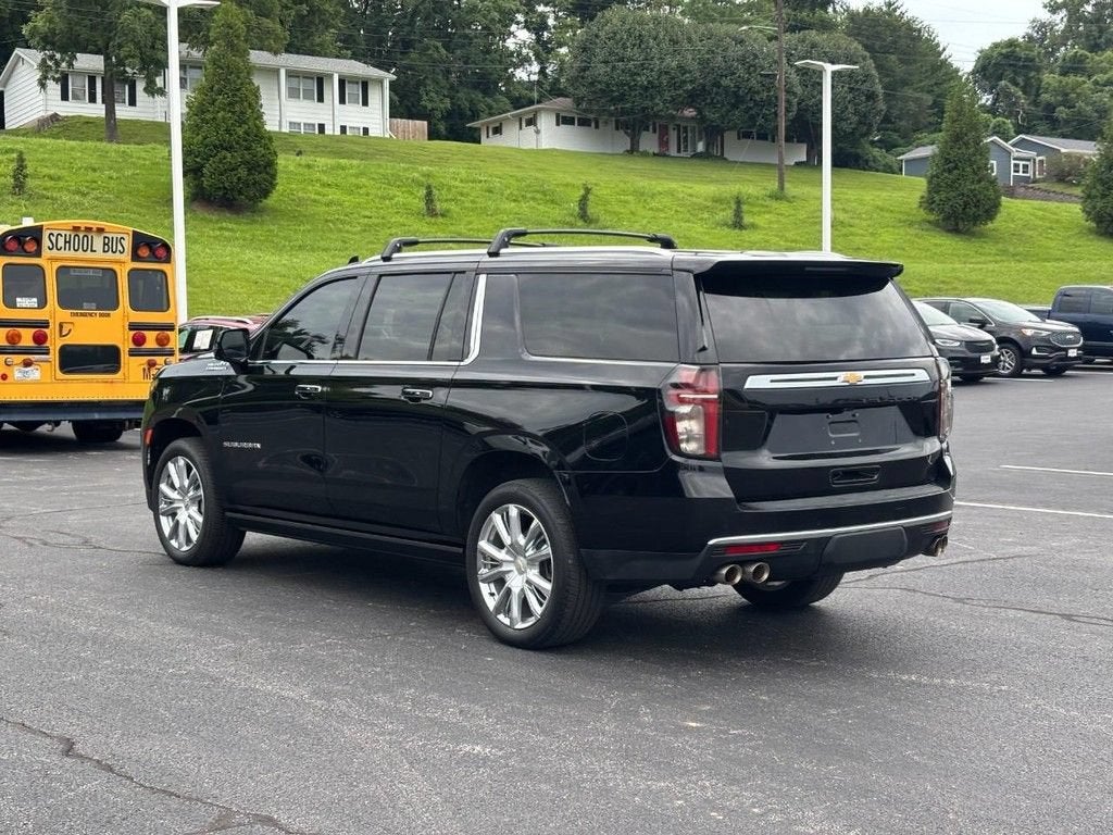 2023 Chevrolet Suburban High Country