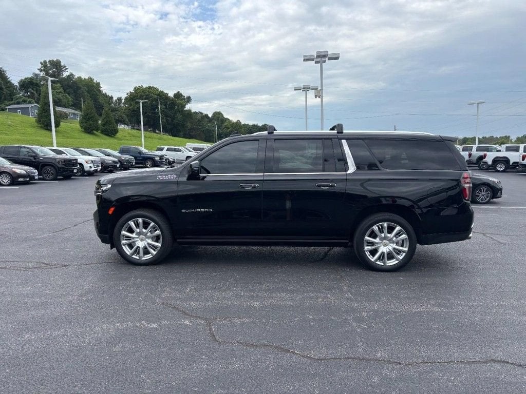 2023 Chevrolet Suburban High Country