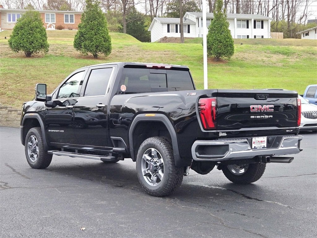 2026 GMC Sierra 2500 HD SLT