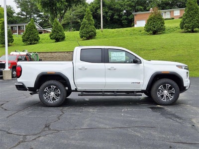 2025 GMC Canyon AT4