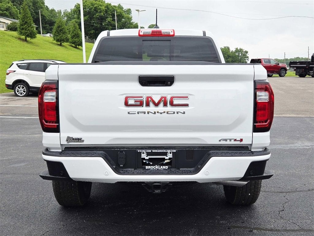 2025 GMC Canyon AT4