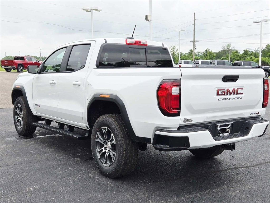 2025 GMC Canyon AT4