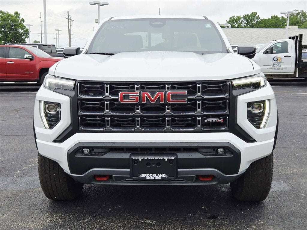 2025 GMC Canyon AT4