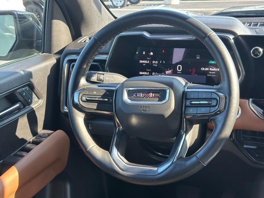 2024 GMC Canyon AT4