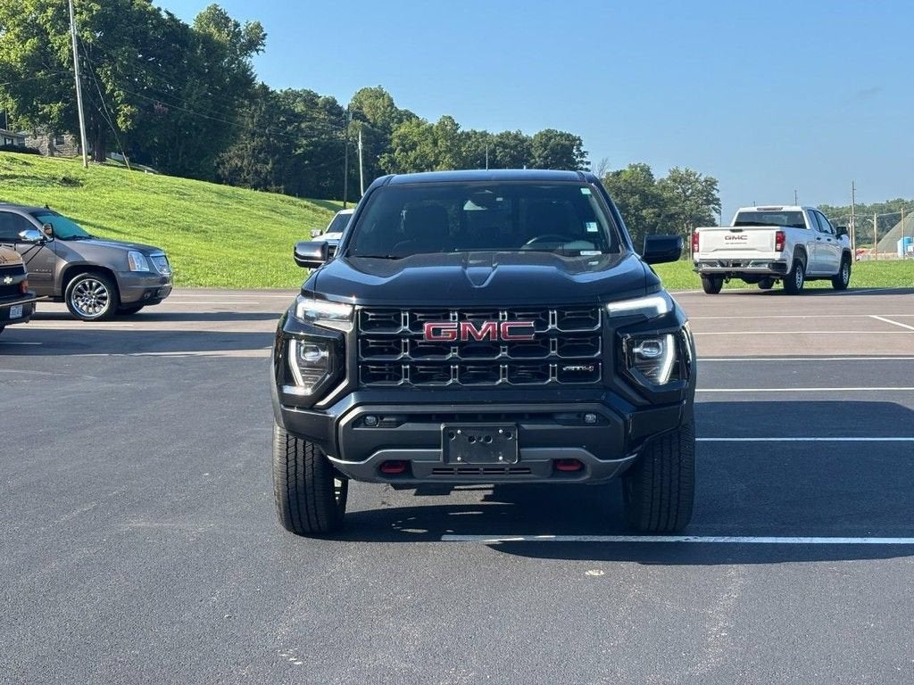 2024 GMC Canyon AT4