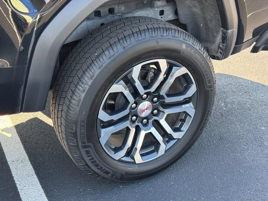 2024 GMC Canyon AT4