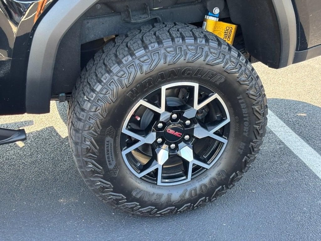 2024 GMC Canyon AT4X