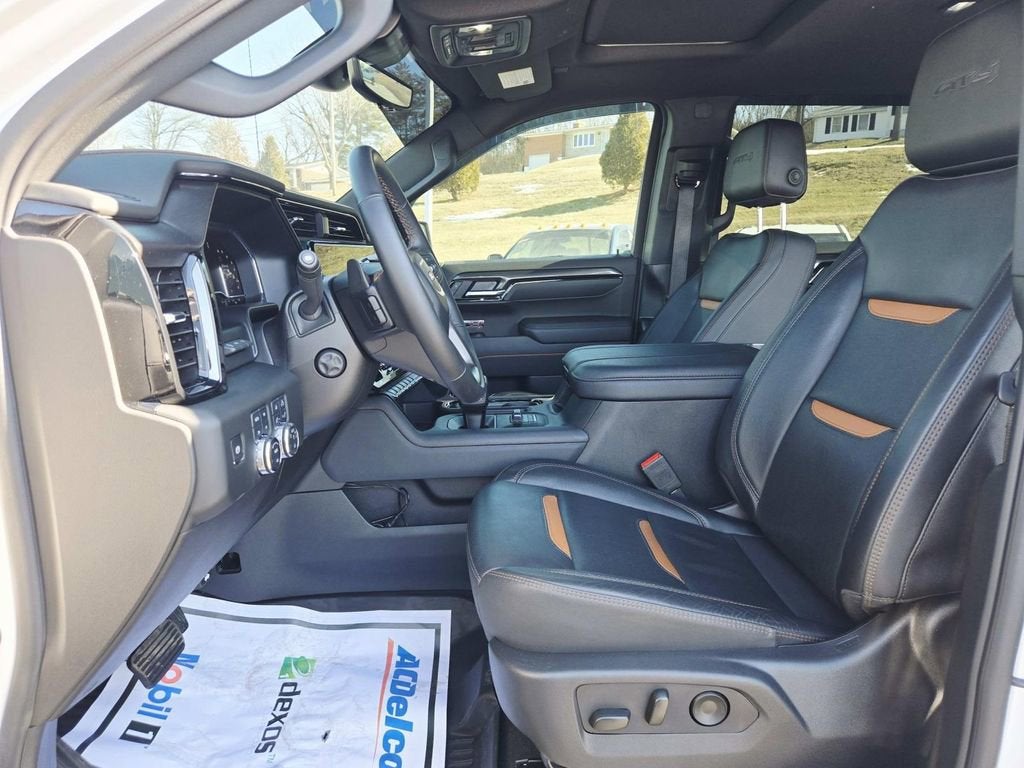 2025 GMC Sierra 1500 AT4