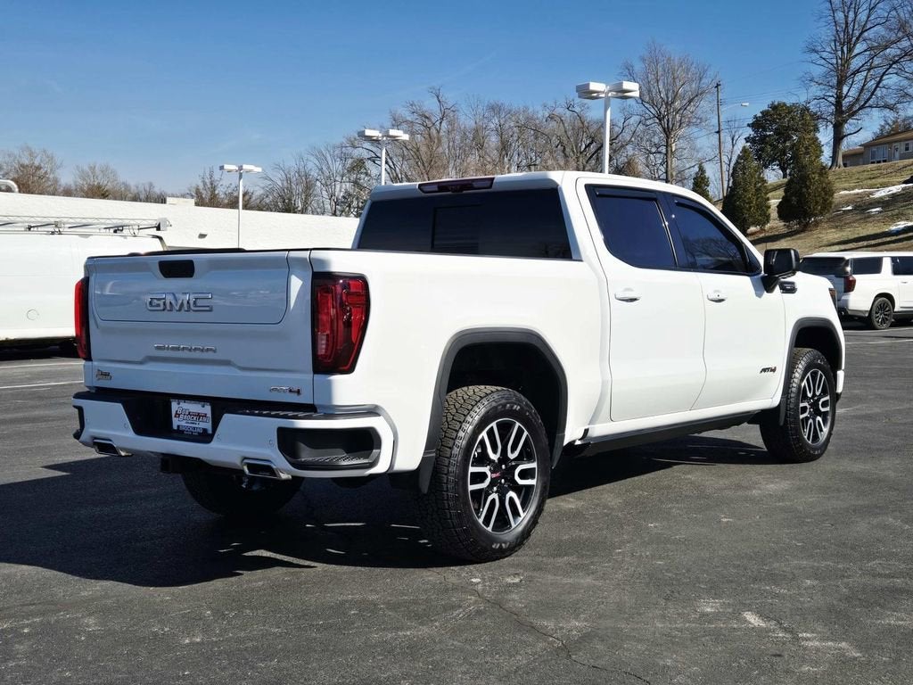 2025 GMC Sierra 1500 AT4