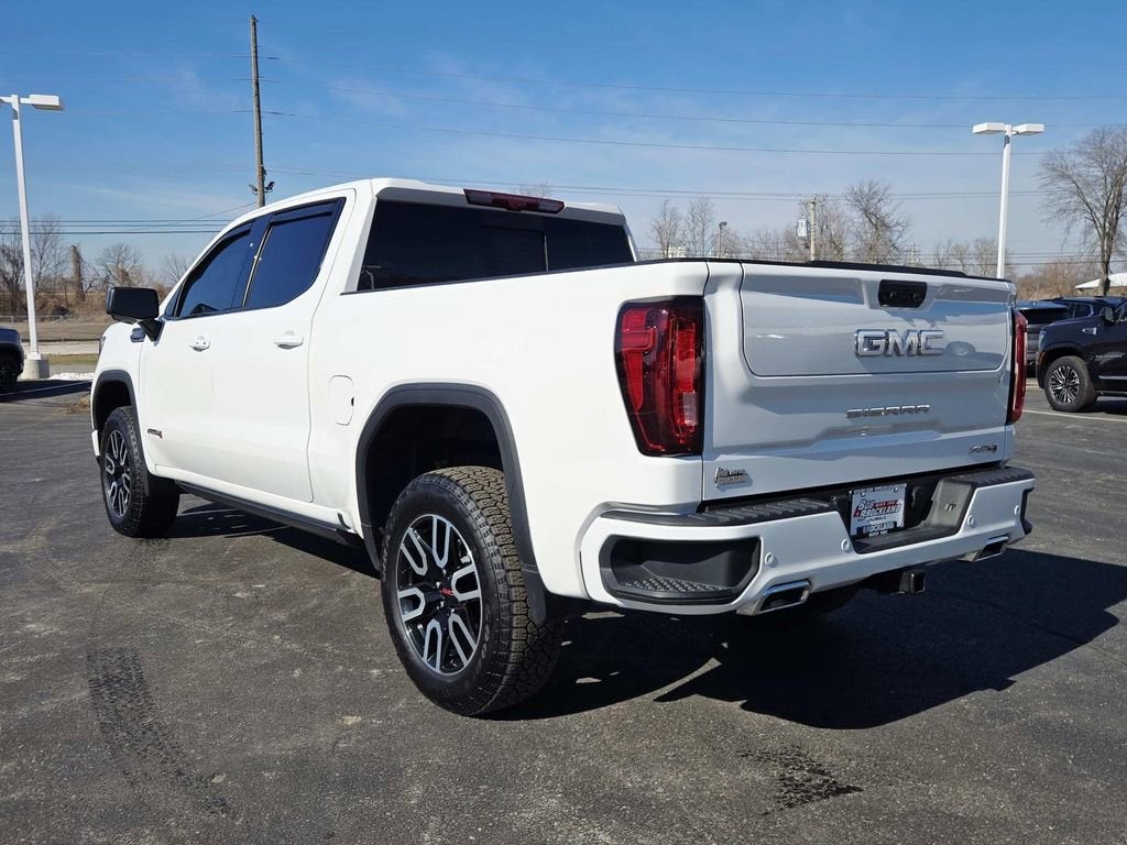 2025 GMC Sierra 1500 AT4