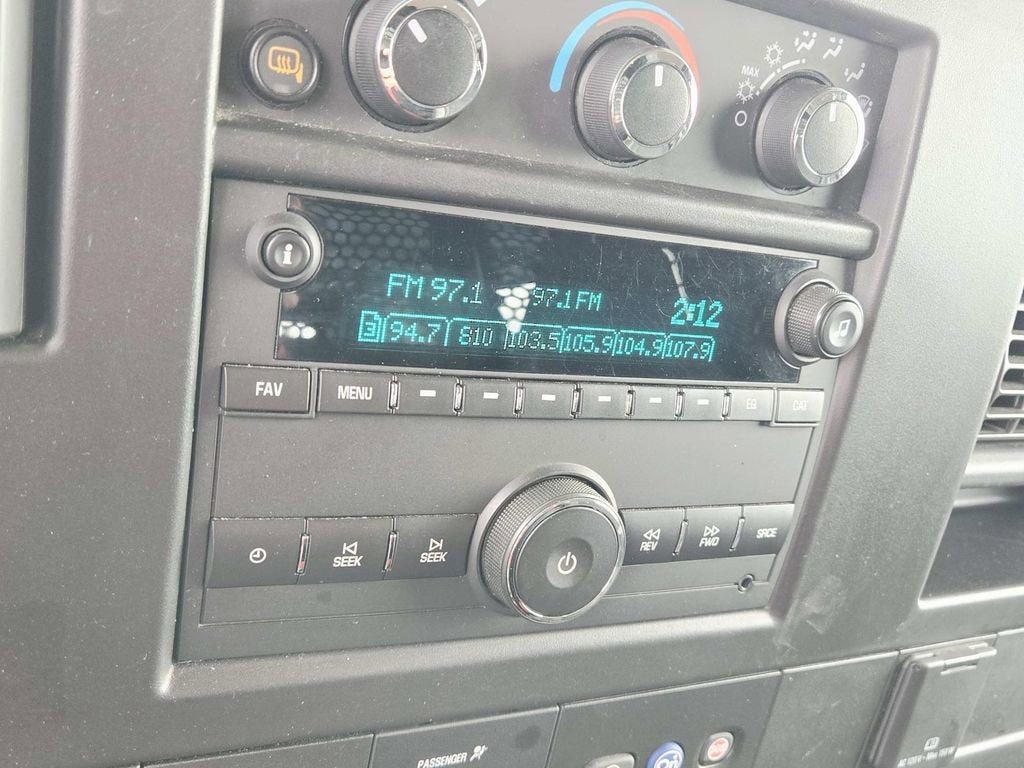 2021 GMC Savana Cargo 2500 Base