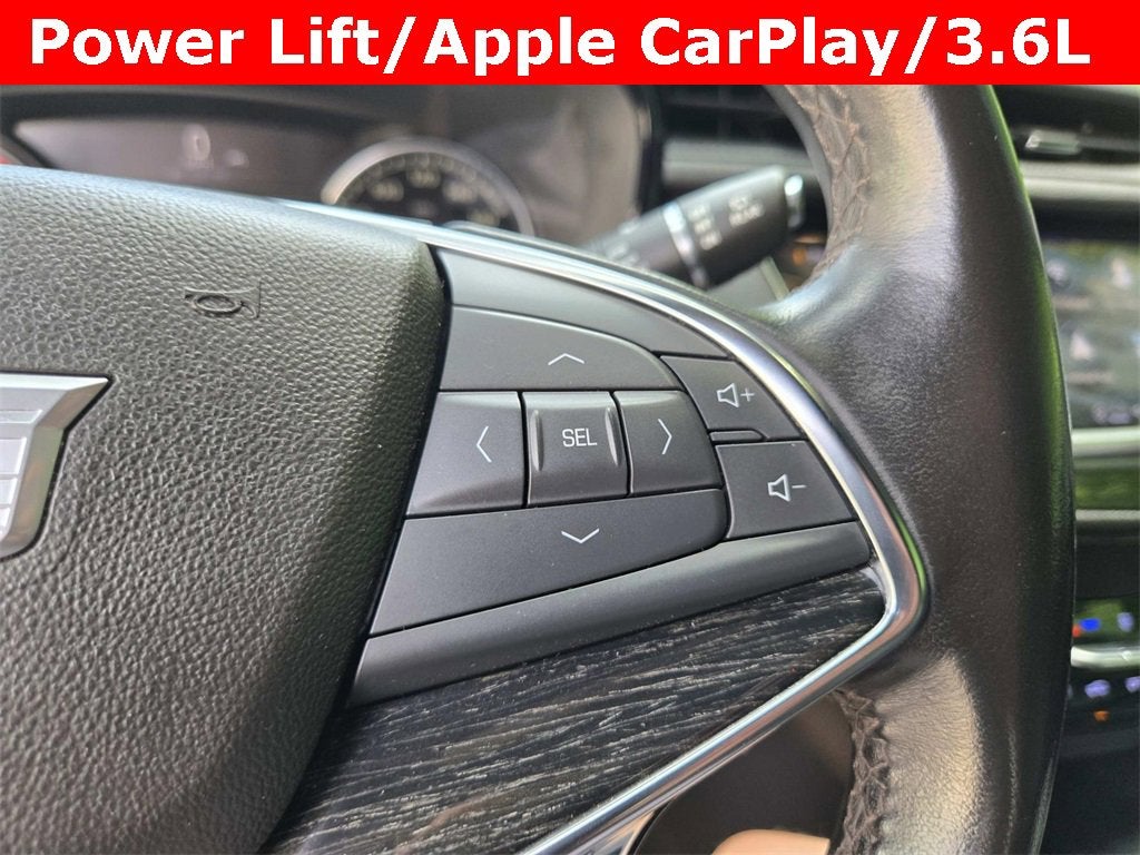 2022 Cadillac XT5 Premium Luxury