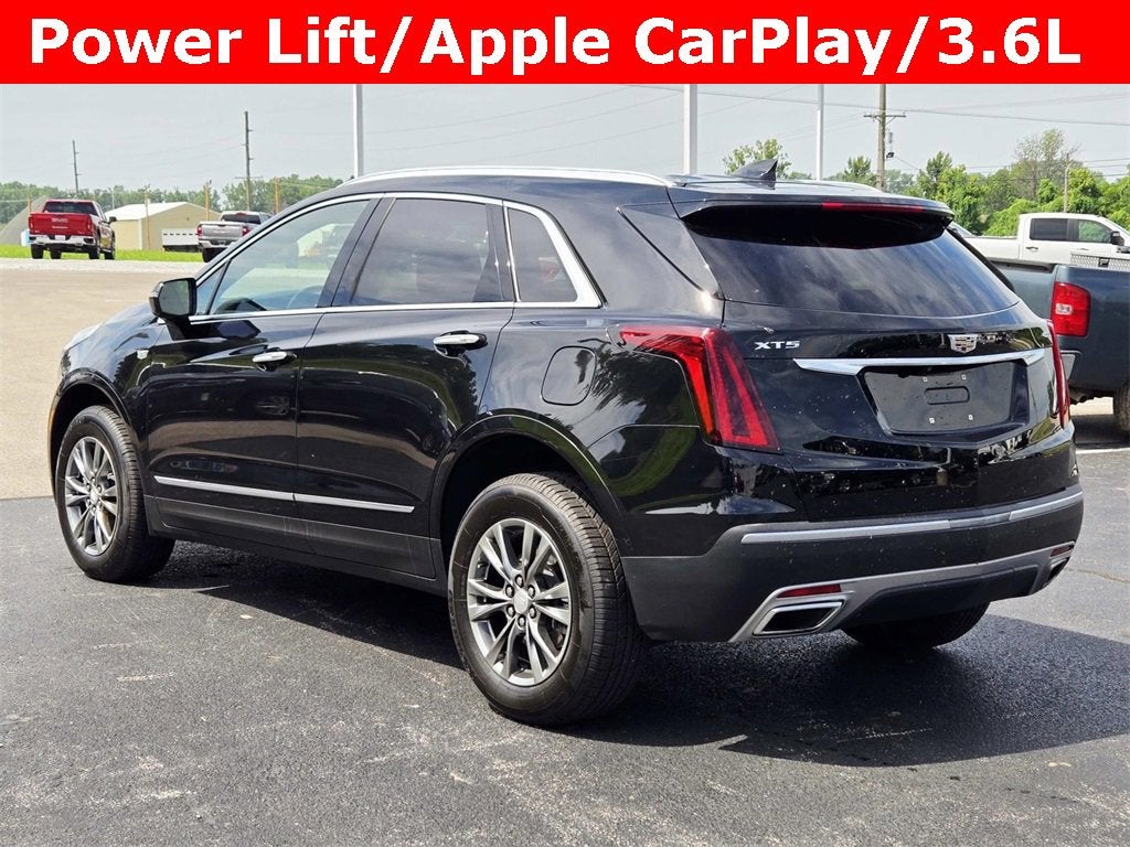 2022 Cadillac XT5 Premium Luxury