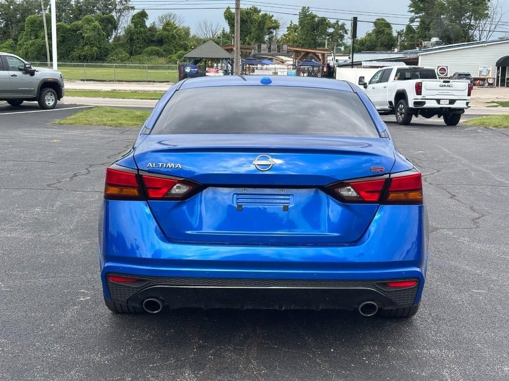 2025 Nissan Altima SR FWD