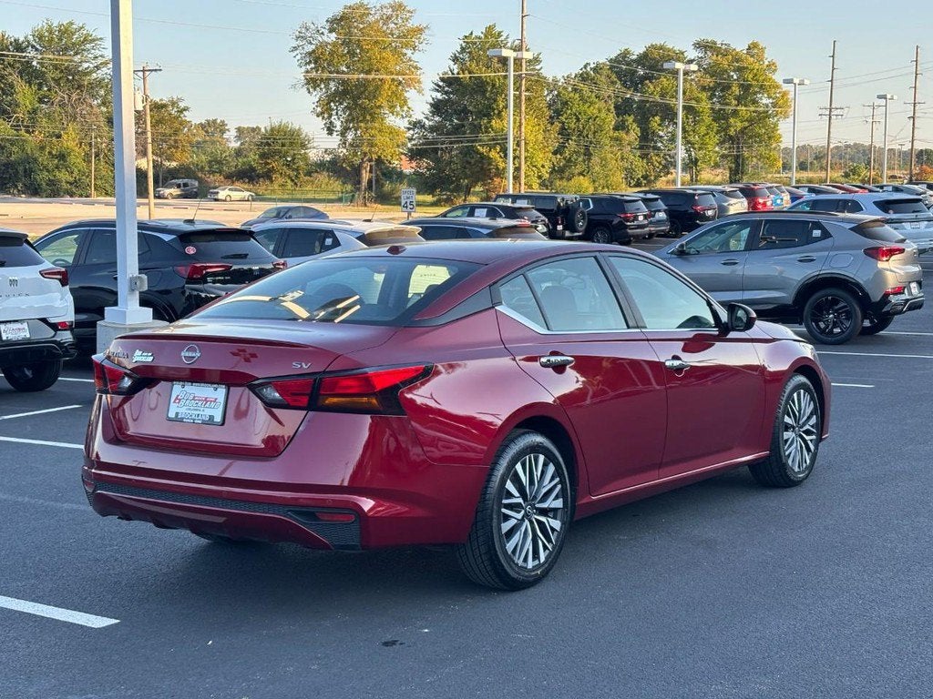 2023 Nissan Altima SV FWD