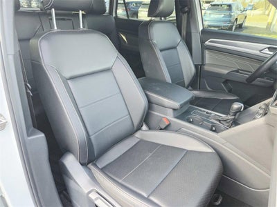 2021 Volkswagen Atlas Cross Sport 3.6L V6 SE w/Technology R-Line