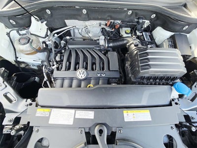 2021 Volkswagen Atlas Cross Sport 3.6L V6 SE w/Technology R-Line