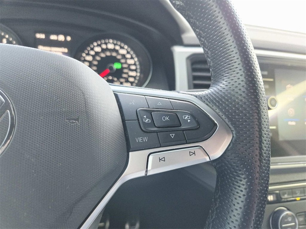 2021 Volkswagen Atlas Cross Sport 3.6L V6 SE w/Technology R-Line