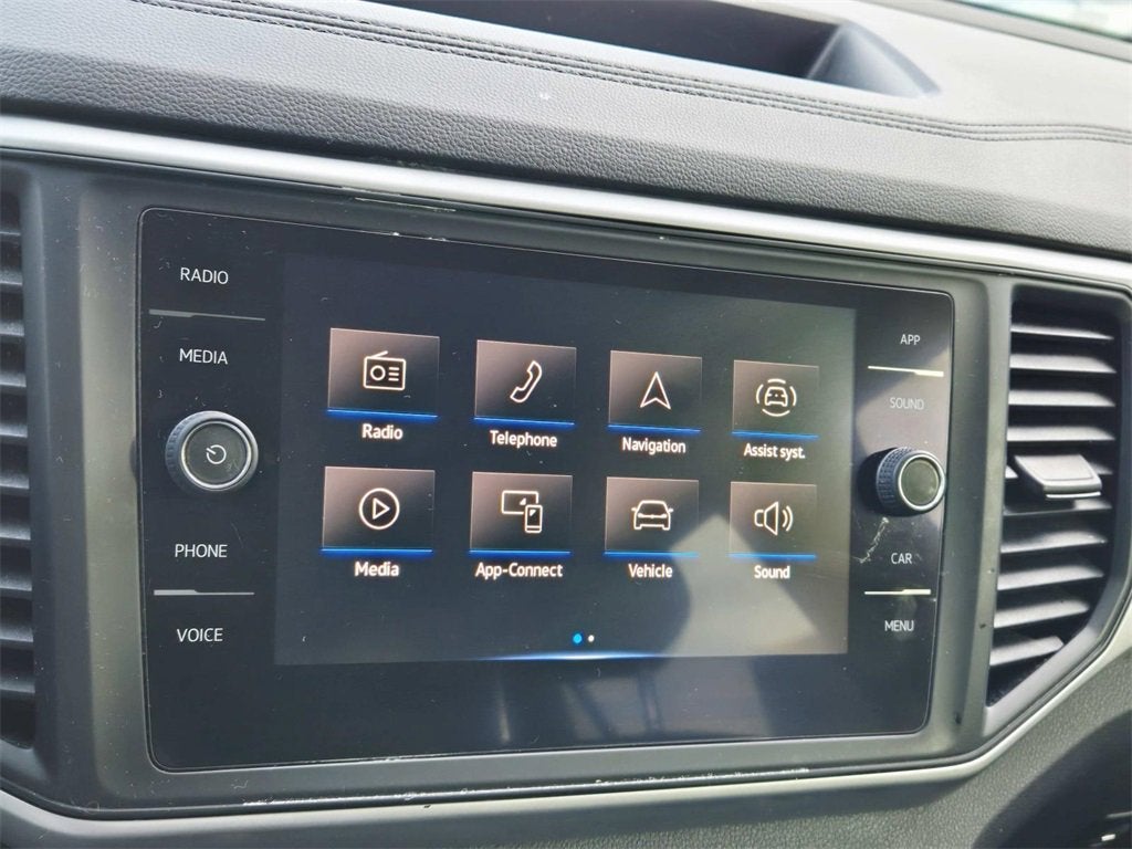 2021 Volkswagen Atlas Cross Sport 3.6L V6 SE w/Technology R-Line