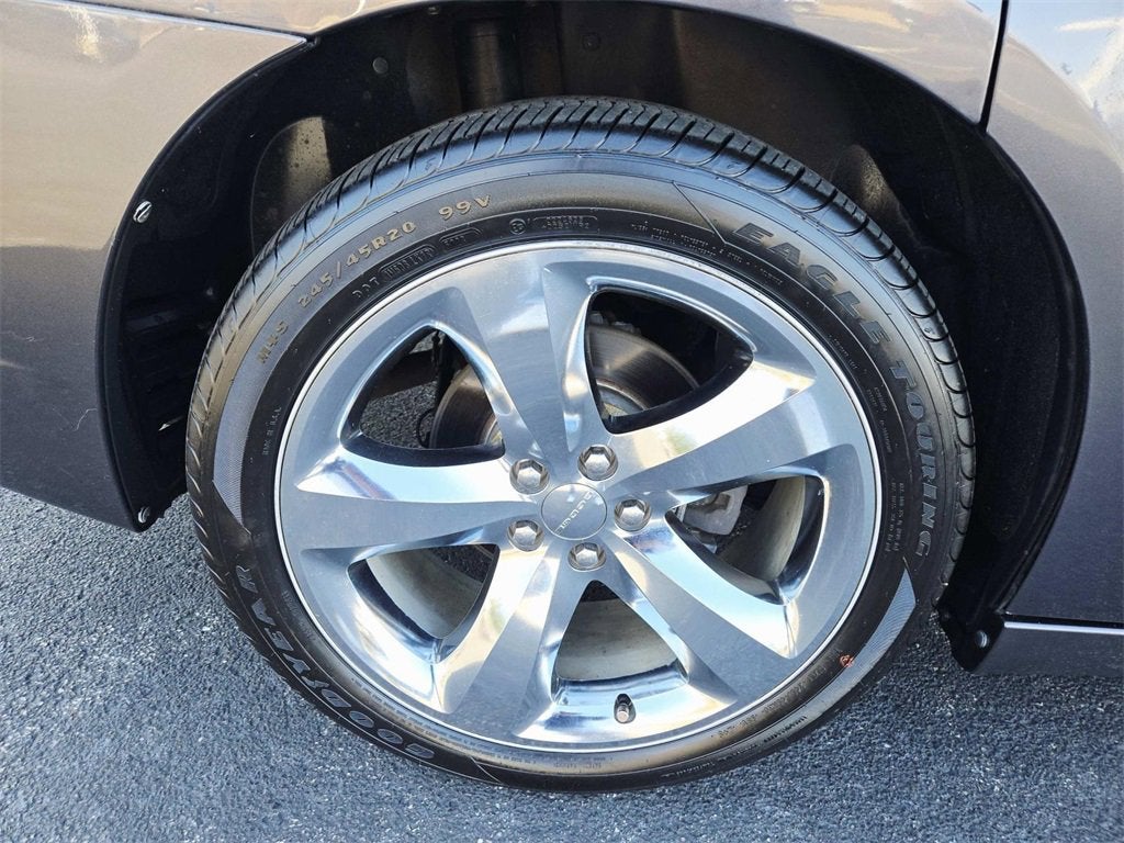 2014 Dodge Charger SXT Plus