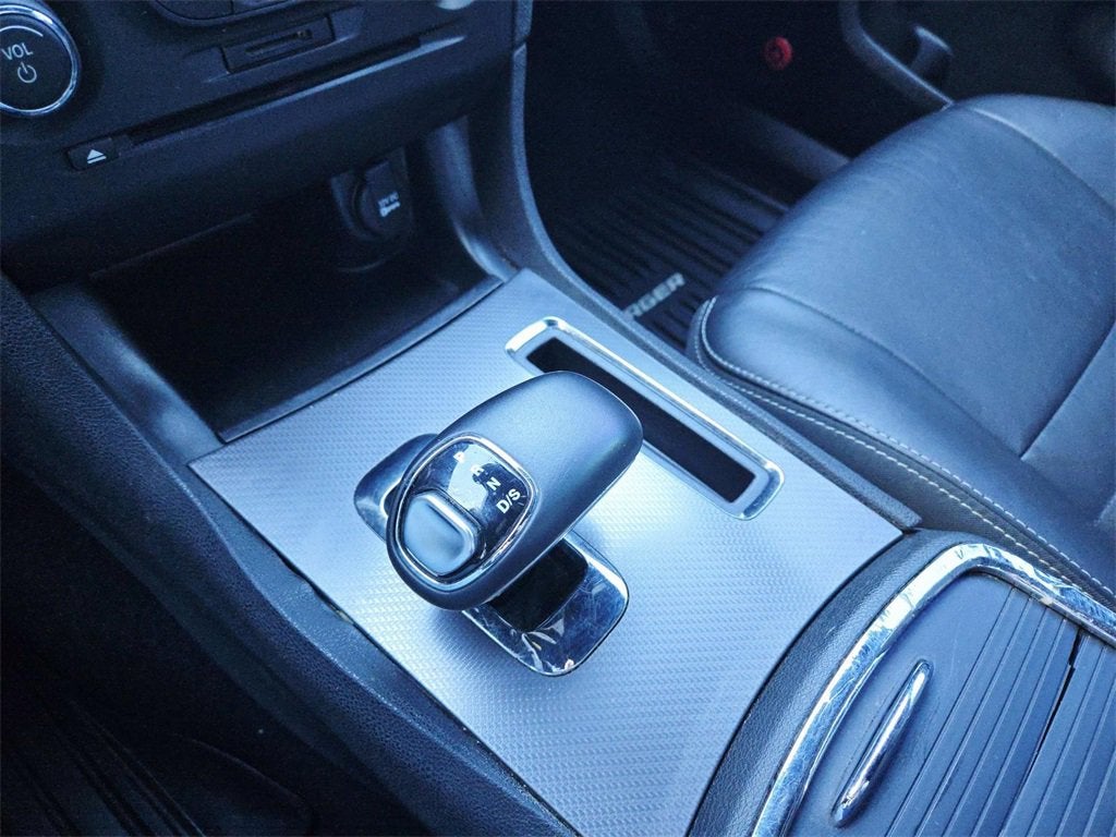 2014 Dodge Charger SXT Plus